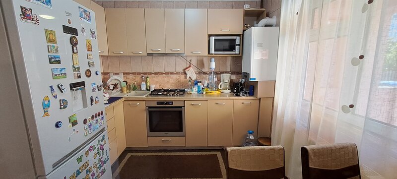 Brancoveanu, casa/vila 5 camere, S+P+1Et+M, adapost ALA, garaj, comision 0%